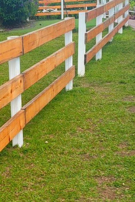 Wood fence and gate detail
